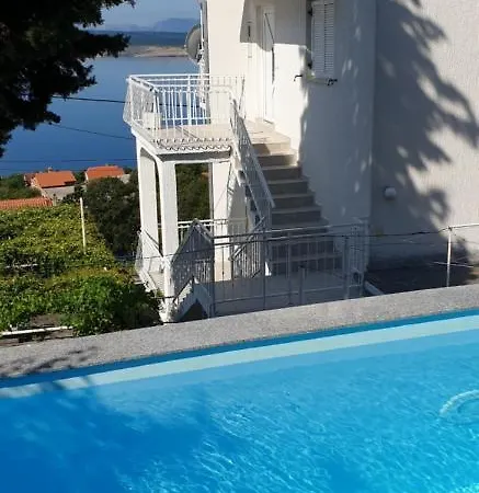 Marija With Pool & Garden & Amazing Sea View 别墅 *